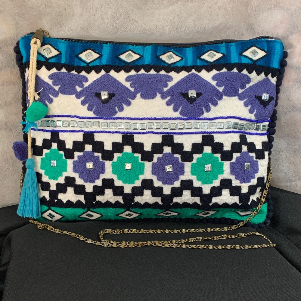 Steve Madden Embroidered Jarya Green/Blue Boho Crossbody Clutch With Chain Strap
